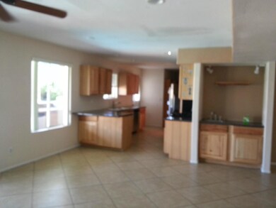 35th pl kitchen