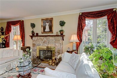 3232 Colony Rd, Charlotte, NC 28211 - photo 7