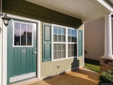 COVERED FRONT PORCH