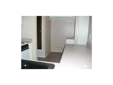 1925 Trawood Dr unit 38, El Paso, TX 79935 - photo 4