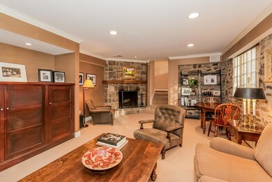 004-Living_Room-804715-print