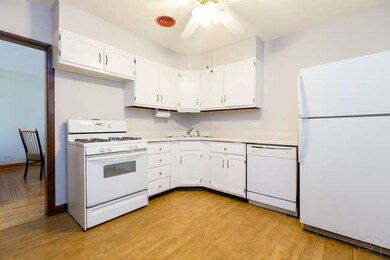 912 Newcastle Ave, Westchester, IL 60154 - photo 6