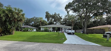 932 Starflower Ave, Sebastian, FL 32958 - photo 2