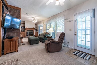 1960 Kennedy Drive 10