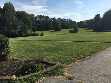 1199 Sheridan Dr, Asheboro, NC 27205 - photo 2