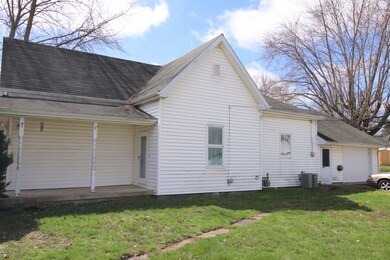 435 Main St, Lapel, IN 46051 - photo 3