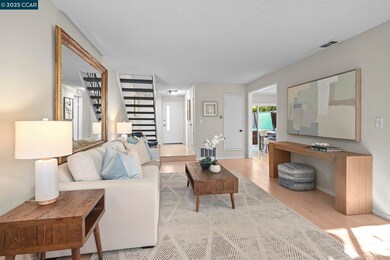 1566 Ashwood Dr, Martinez, CA 94553 - photo 4