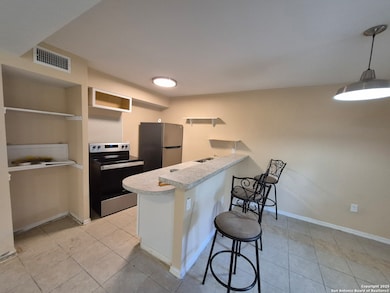 3718 Pleasanton Rd unit 2-102, San Antonio, TX 78221 - photo 5