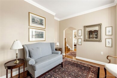 Great 1st Floor Office with Bay Window