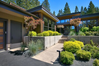 19461 Bainbridge Ct, Bend, OR 97702 - photo 2