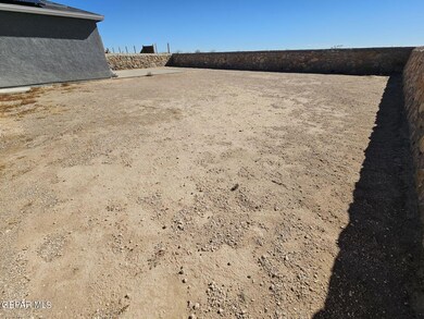 14300 Paraiso Dr, Horizon City, TX 79928 - photo 4