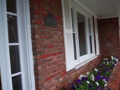 7 Graham Ave, Frankfort, KY 40601 - photo 4
