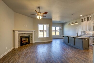 5509 Painted Pony Rd, Warr Acres, OK 73132 - photo 4