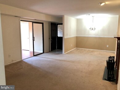 10B W Bluebell Ln, Mount Laurel, NJ 08054 - photo 5