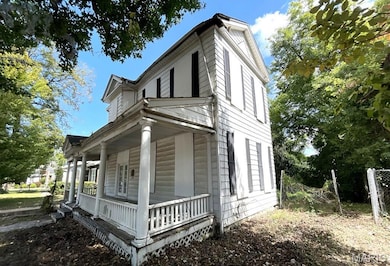 1121 State St, Alton, IL 62002 - photo 2