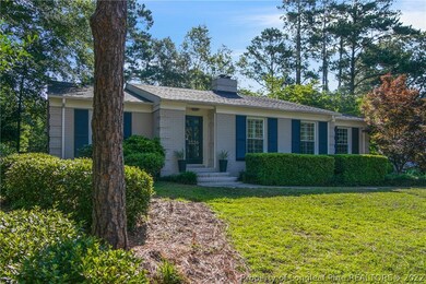 2530 Mirror Lake Dr, Fayetteville, NC 28303 - photo 2