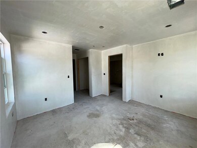 81 Randall St, Cranston, RI 02920 - photo 5