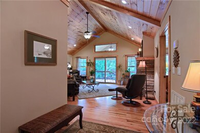 224 Creeks Edge Dr, Hendersonville, NC 28739 - photo 5