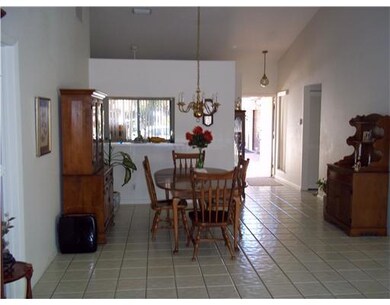 7251 Solandra Ln, Tamarac, FL 33321 - photo 5