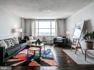 St. Paul at Chase Condominiums unit 1809, Baltimore, MD 21202 - photo 6