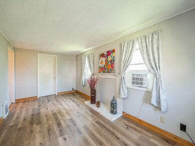 259 25th Ave SW, Cedar Rapids, IA 52404 - photo 7