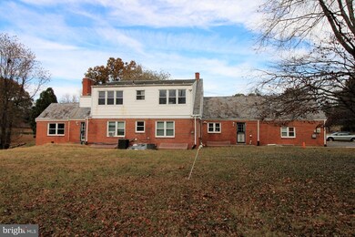 407 Sherbrook Dr, Silver Spring, MD 20904 - photo 4