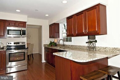 5654 Sheerock Ct, Columbia, MD 21045 - photo 2