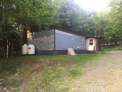 7 Angwins Trailer Park Dr, Pittsburg, NH 03592 - photo 2