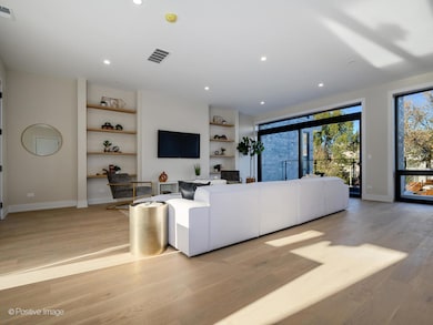 1412 N Elk Grove Ave unit F, Chicago, IL 60622 - photo 2