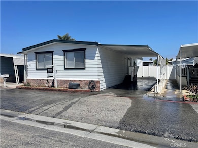 20701 Beach Blvd unit 142, Huntington Beach, CA 92648 - photo 3