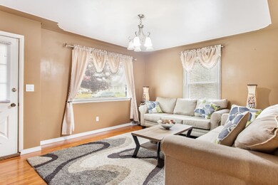 1729 Plas St SW, Wyoming, 49519-7