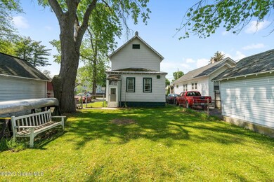 48 Hudson Ave, Colonie, NY 12205 - photo 5