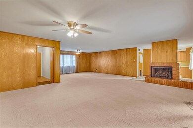 720 W Cheryl Ave, Hurst, TX 76053 - photo 4