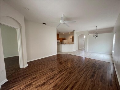 Family Room/Breakfast Nook