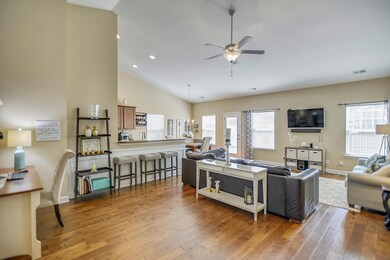 Main Level-Great Room-DSC1262
