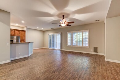 6815 S Sapphire Way-30
