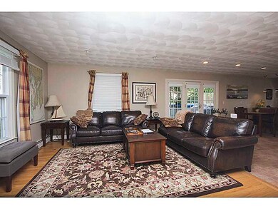 66 Varnum Ave, Bristol, RI 02809 - photo 5