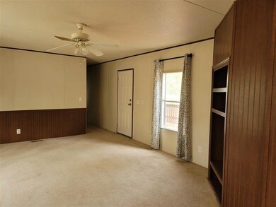 389 Greenlea Cir, Crawfordville, FL 32327 - photo 7