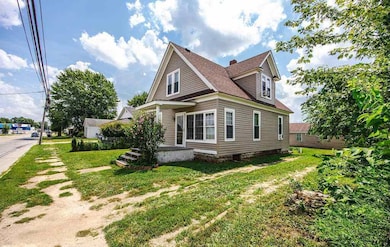 1133 E 5th St, Connersville, IN 47331 - photo 2