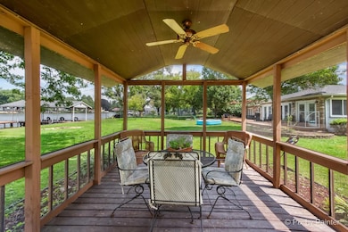 1423 N River Rd, McHenry, IL 60051 - photo 3