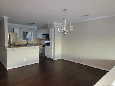 9809 Emerald Point Dr unit 8, Charlotte, NC 28278 - photo 6