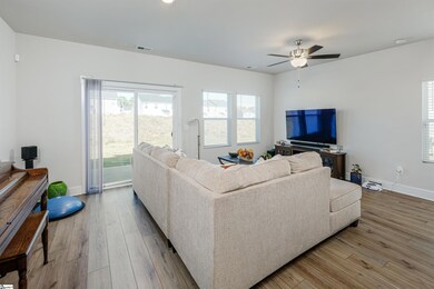 40 Beachley Place, Simpsonville, SC 29680 - photo 6