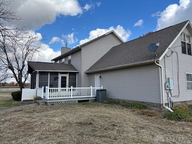 195 N Tecumseh Rd, Springfield, OH 45504 - photo 3