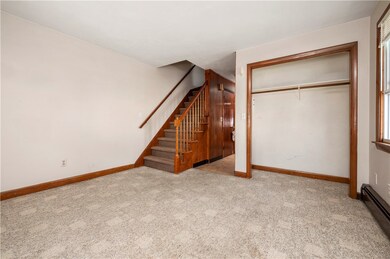 466 Admiral St, Providence, RI 02908 - photo 5