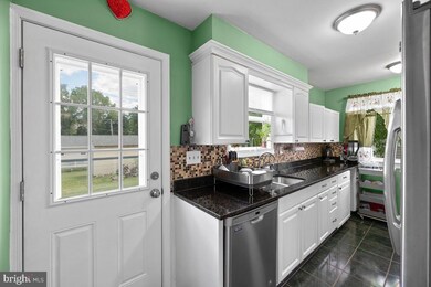 1040 Marton St, Laurel, MD 20707 - photo 7