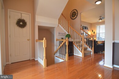 47843 Scotsborough Square, Sterling, VA 20165 - photo 4