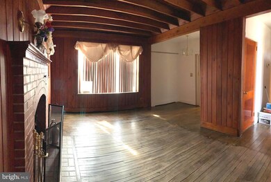 8505 Dunbar Ave, Hyattsville, MD 20785 - photo 7