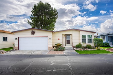 1027 Via Grande, Cathedral City, CA 92234 - photo 2