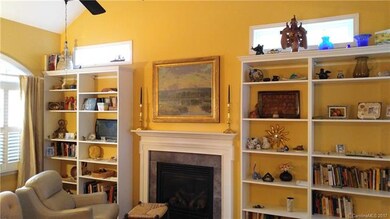 Built Ins Look Great