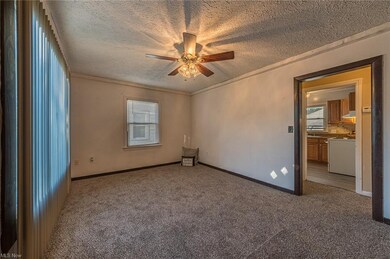 1565 Mapledale Rd, Wickliffe, OH 44092 - photo 6